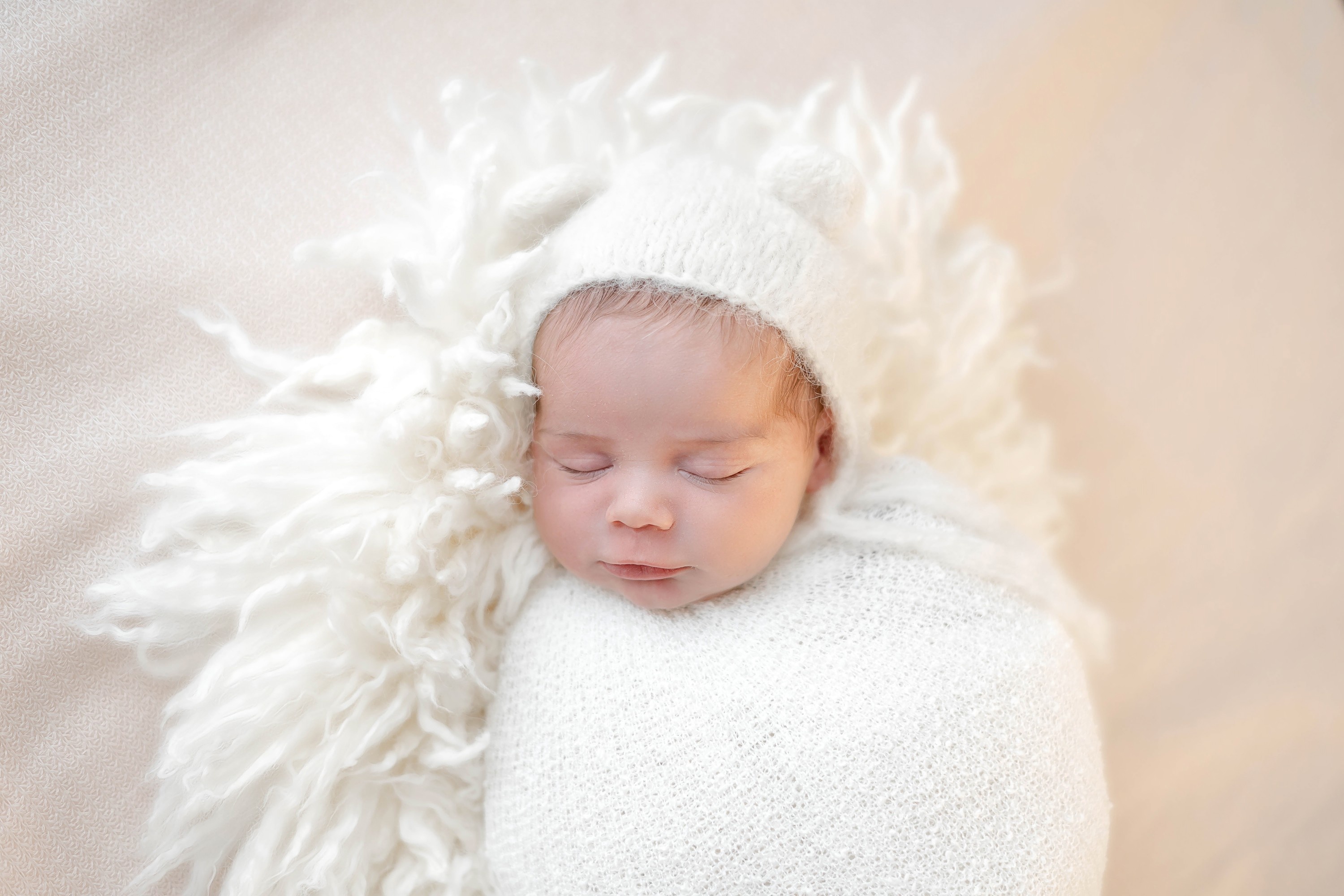 Newborn baby photography in San Jose and the San Francisco Bay Area by Captured by Sara